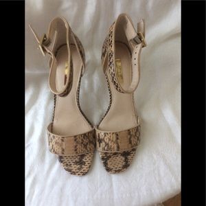 Louise et Cie leather heels.EUC